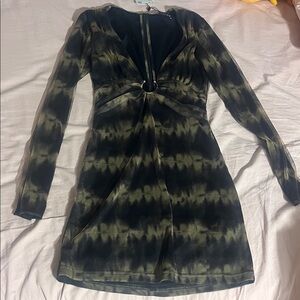 Zara Black and Green Long Sleeve Dress